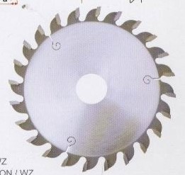 scoring saw blade